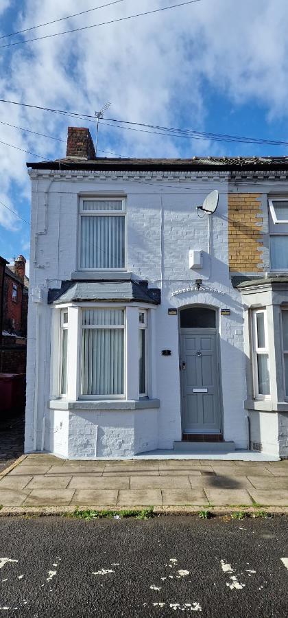 3 Double Bed Brittania Styled Central Home Near Lfc Sleeps 6 With Free Business Super Fast Fibre Broadband Liverpool Eksteriør bilde